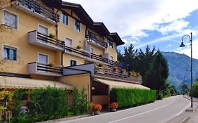 Hotel Dolomiti Levico Terme